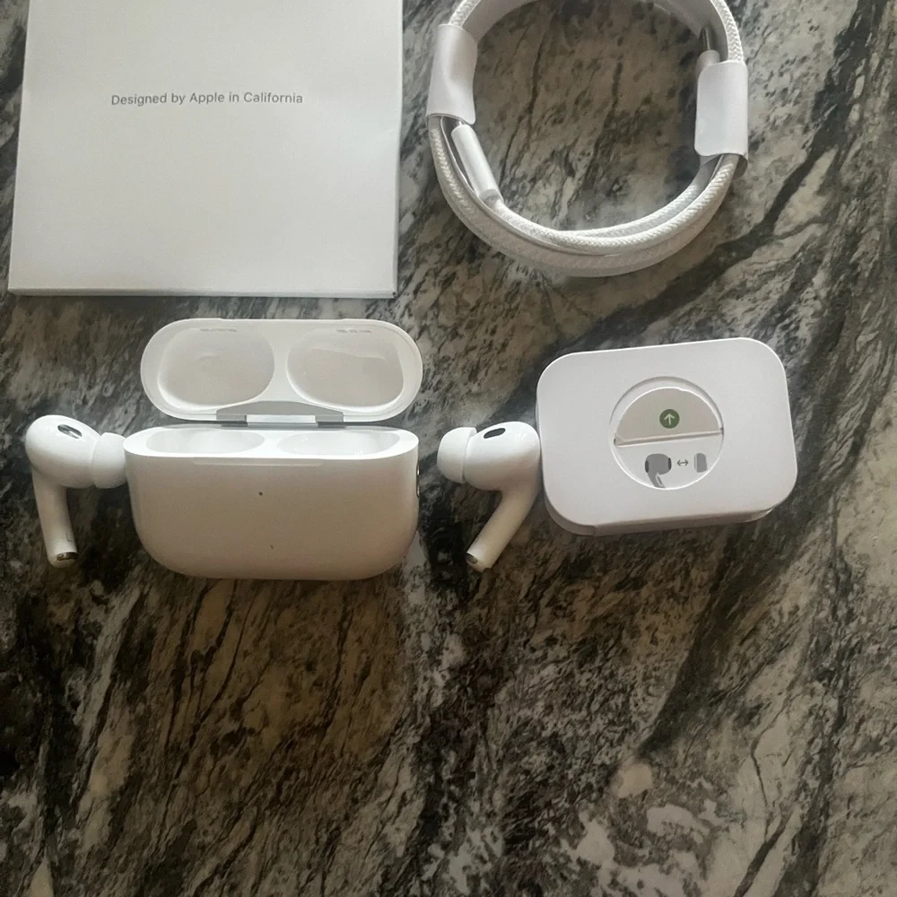 Apple White AirPods Pro Wireless Headsets